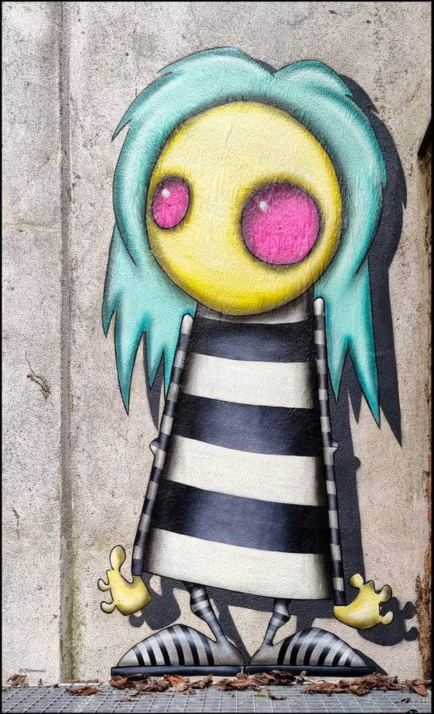 "Girl with the turqoise hair" by stenandoli in Amsterdam