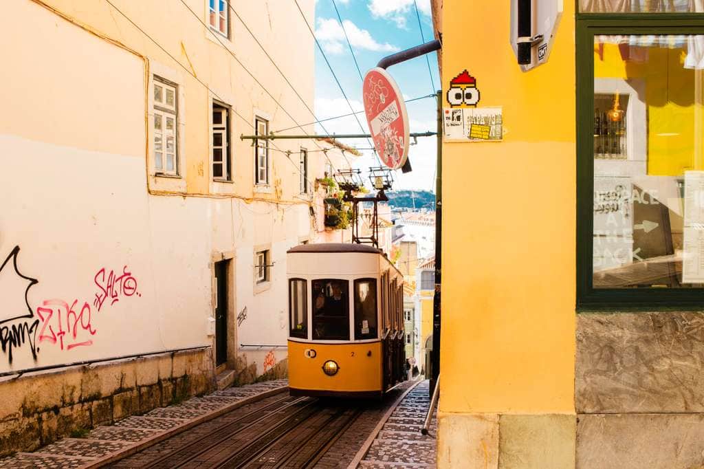 "LISBOA_10" by Fritten Freddie in Lisbon