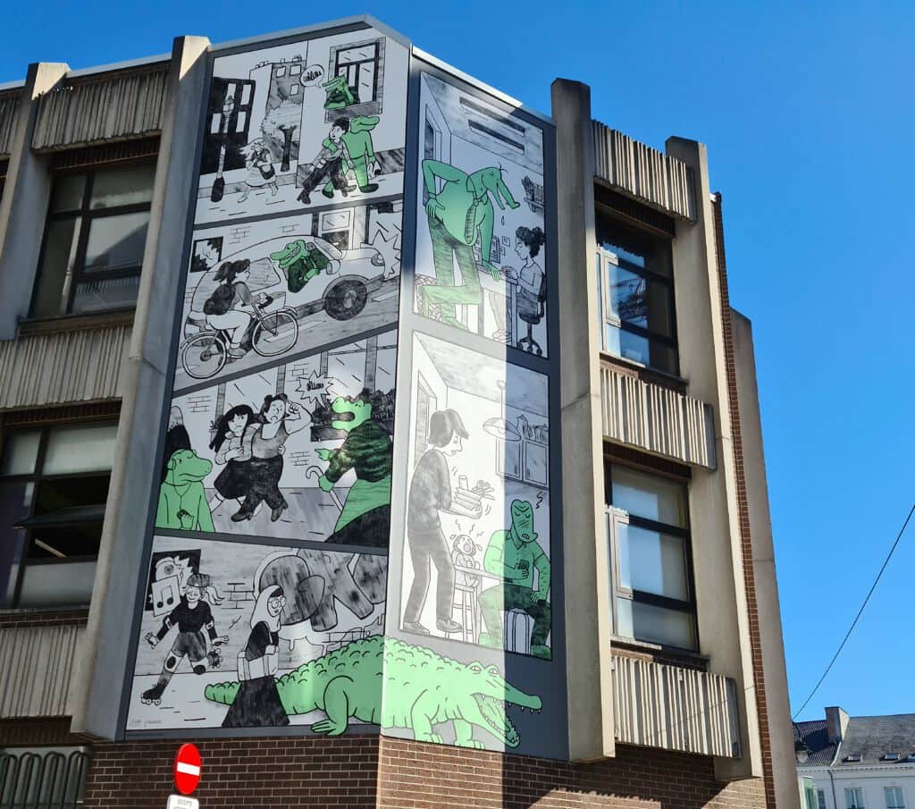 "Les crocodiles" by Urbana in Brussels