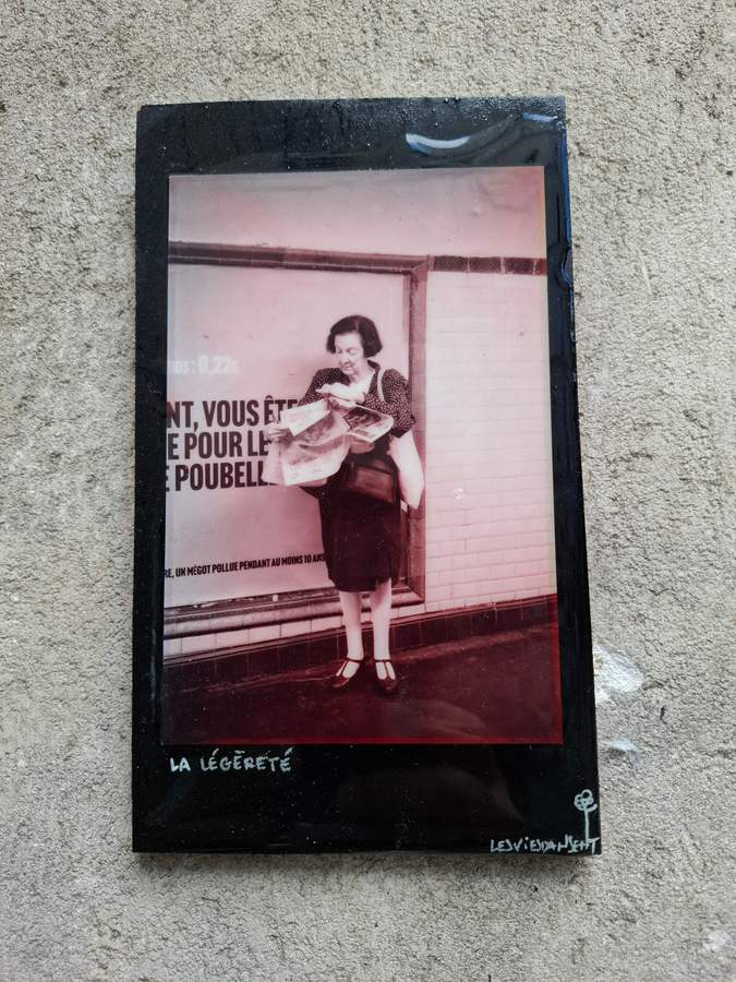 "La légèreté" by Les Vies Dansent in Paris 4e Arrondissement, Paris